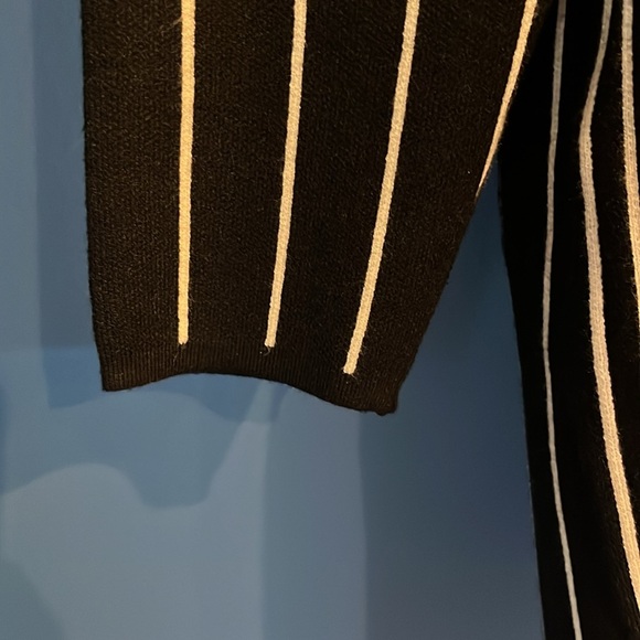 Women’s Romimona Black and White Hooded Cardigan Sweater Jacket NWT 1 XL - Picture 12 of 16